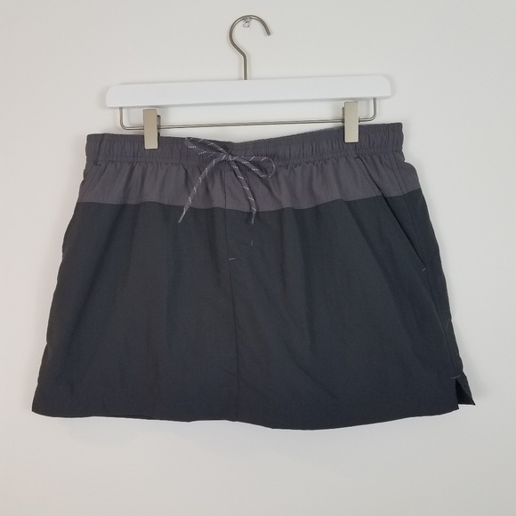 COLUMBIA Sandy River Athletic Gray Skort Medium - Picture 2 of 7